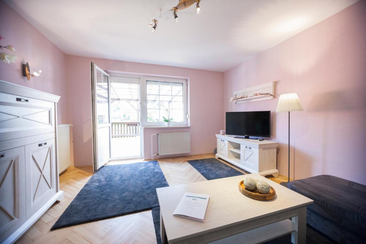 Ferienhaus Og1 "Westerwald Blick" 马丁菲尔德 外观 照片