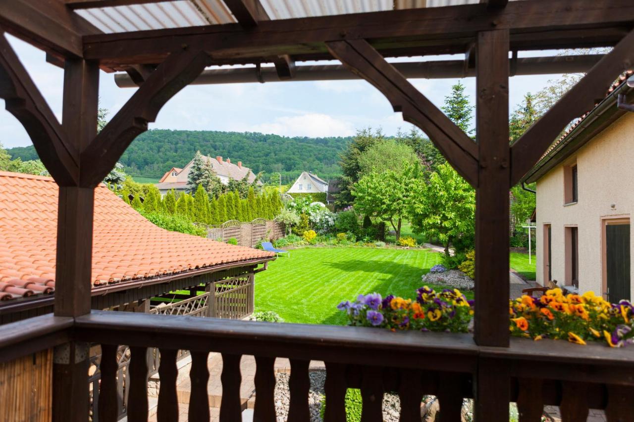 Ferienhaus Og1 "Westerwald Blick" 马丁菲尔德 外观 照片